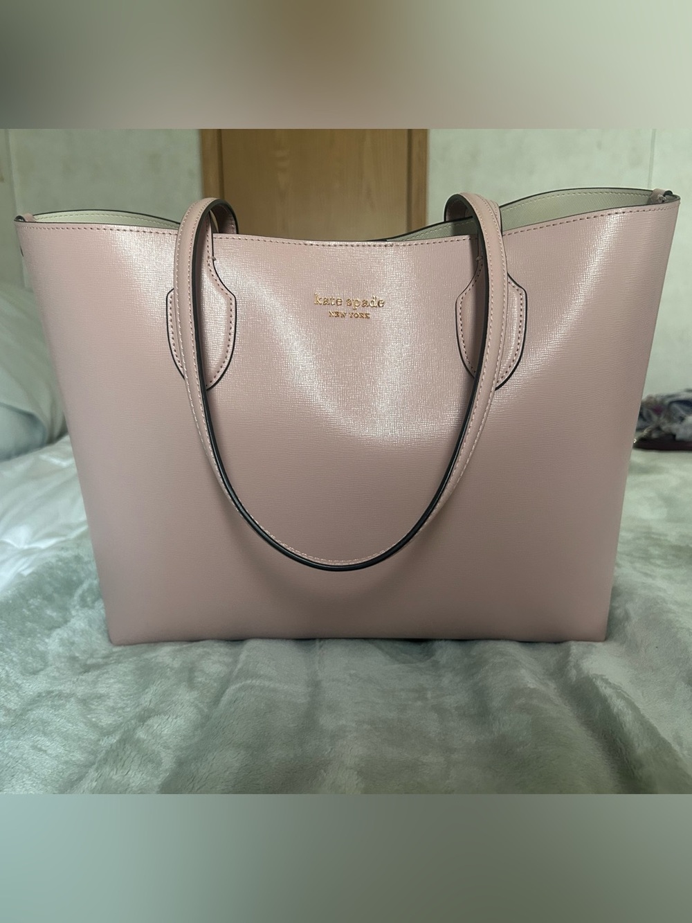 Kate Spade Large Bleeker Tote- Light Pink